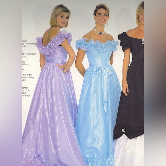 Vintage 70s 80s Cottagecore Ruffle Union Label Gown - Picture 16 of 16